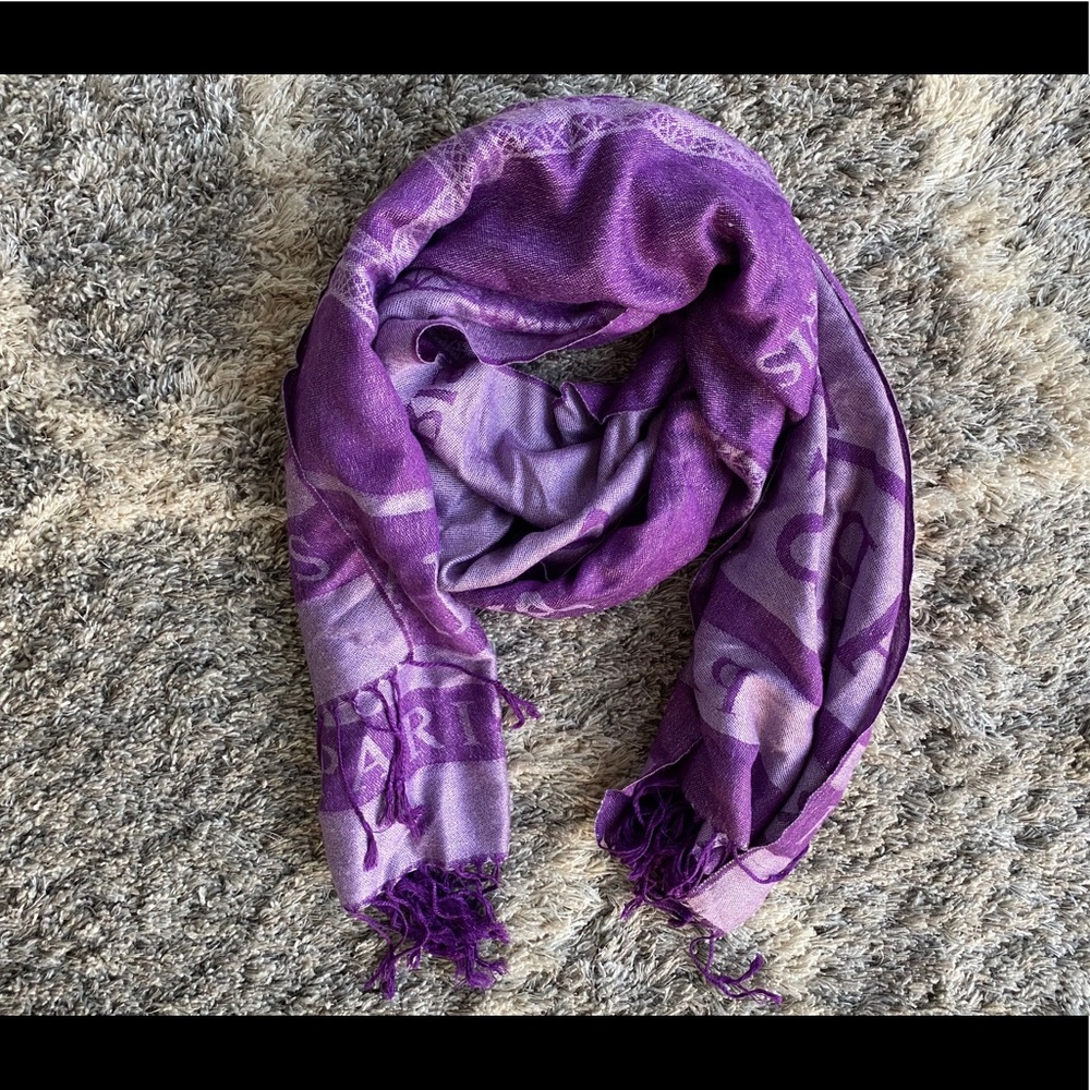 Paris 100% Viscose Scarf